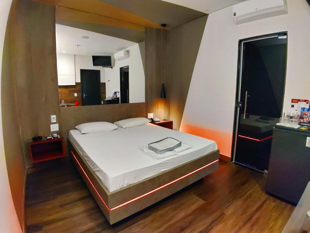 Motel Caribe Belo Horizonte Bagian luar foto