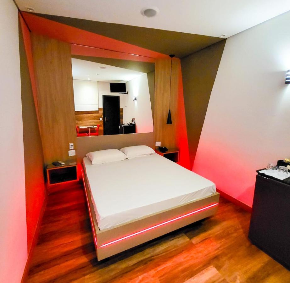 Motel Caribe Belo Horizonte Bagian luar foto